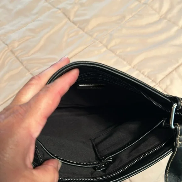 Rosstti Purse - Picture 3 of 3